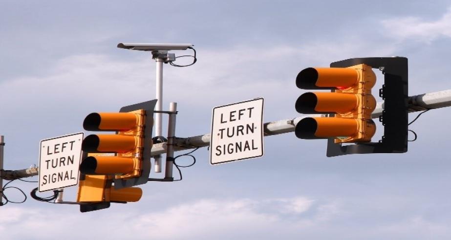 *Ministry of Transport embarks on the Installation of 25 Traffic Lights and 100 Cameras.